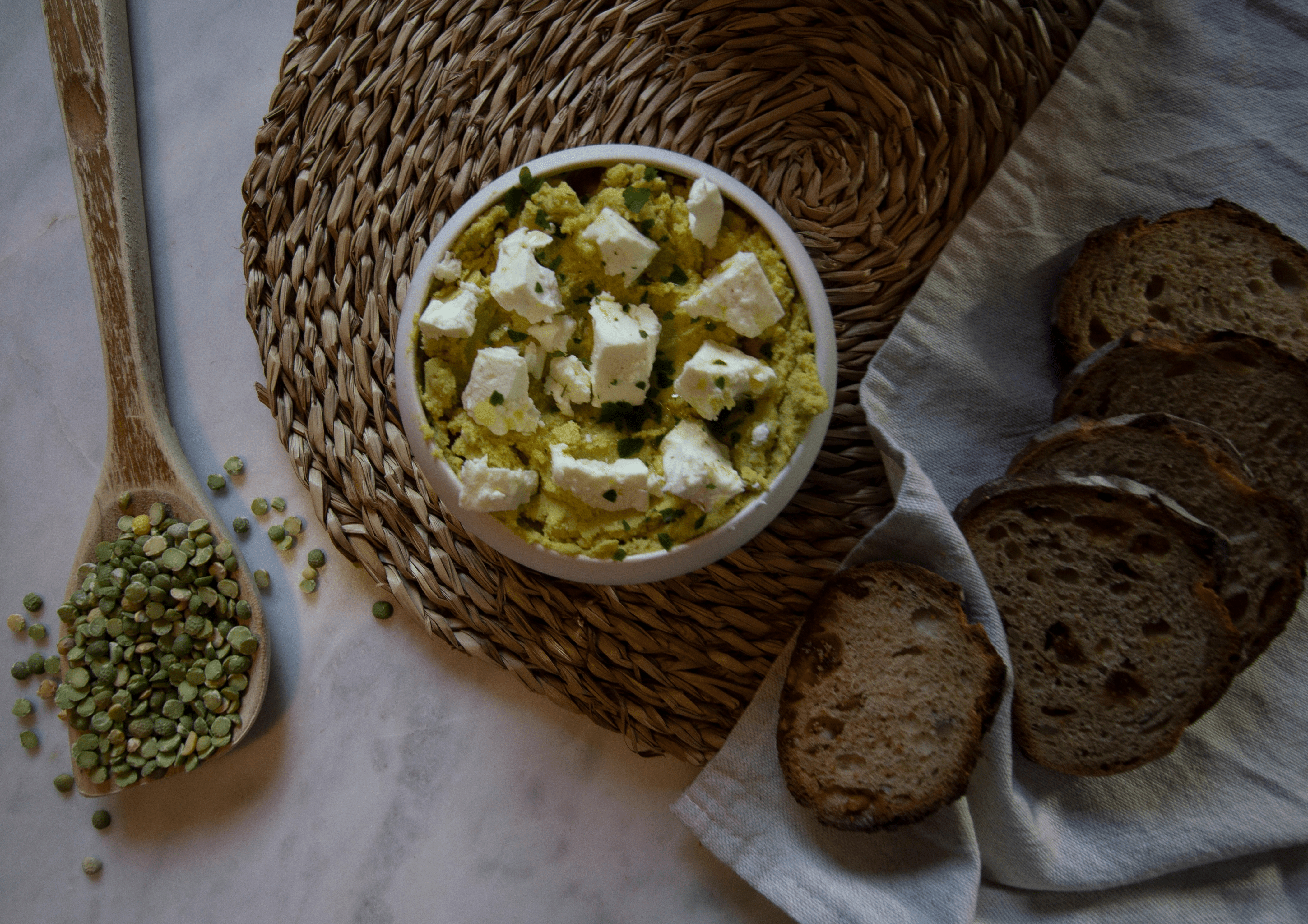Recette de houmous de pois cassés et féta